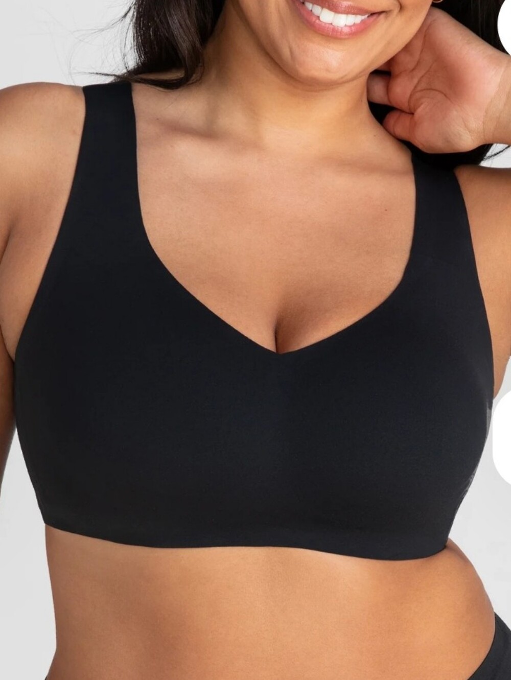 Honeylove Smooth Wireless Black V-Neck Comfort Bra XL